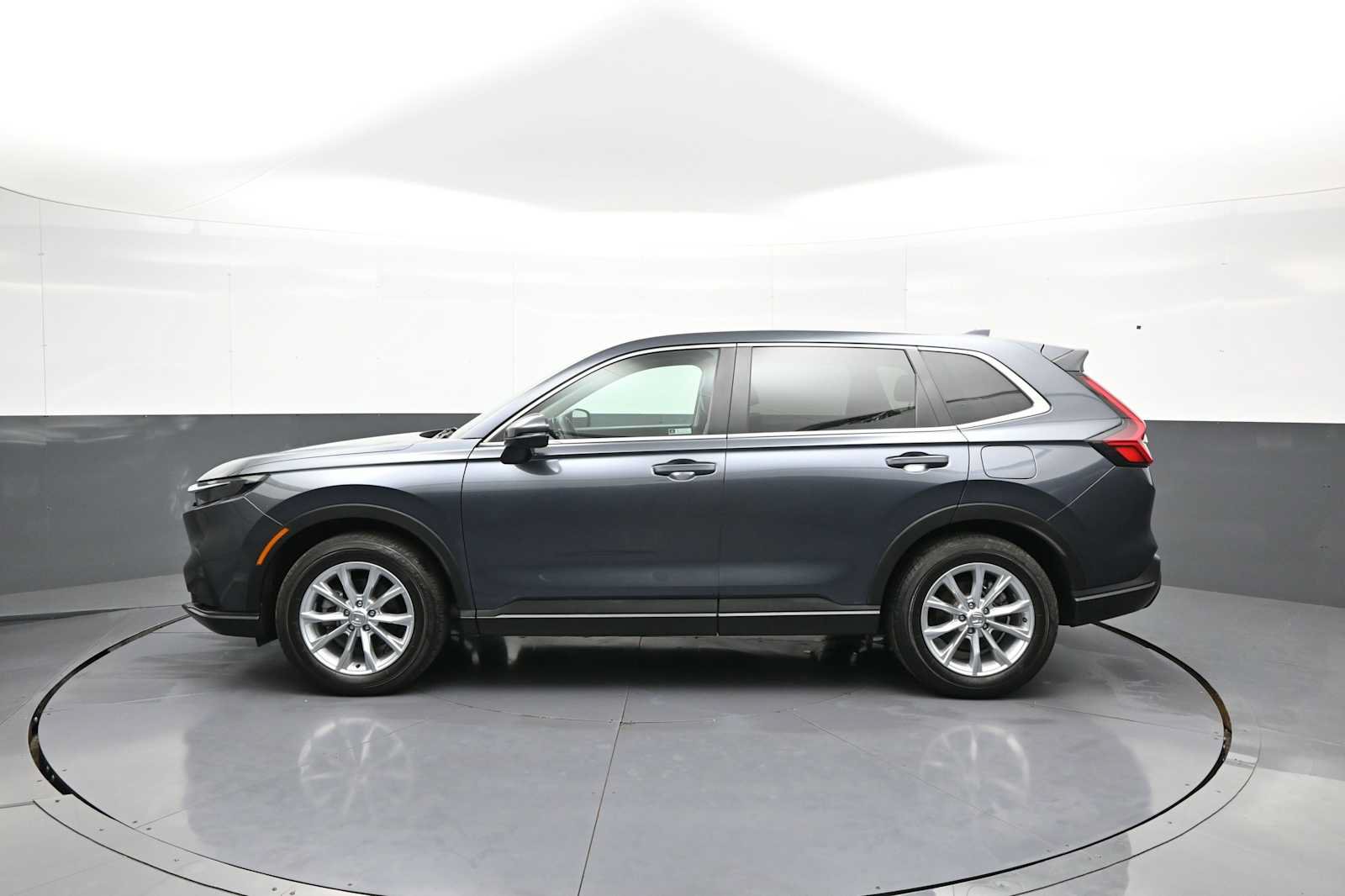 Certified 2024 Honda CR-V EX image 9