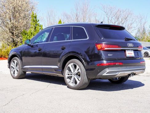 Used 2021 Audi Q7 3.0T Premium Plus w/ Premium Plus Package AWD/4WD image 6
