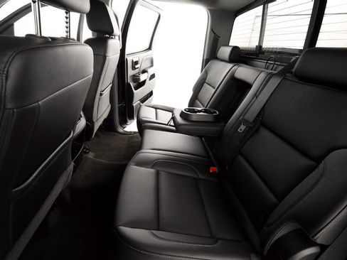 Used 2018 Chevrolet Silverado 2500 LTZ image 27