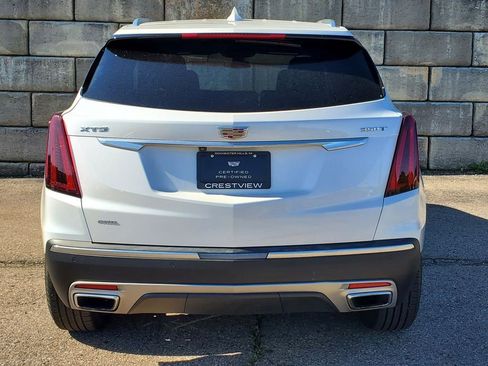 Certified 2023 Cadillac XT5 Premium Luxury w/ LPO, Floor Liner Package AWD/4WD image 4