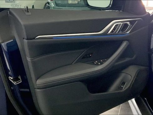 Used 2023 BMW i4 eDrive35 w/ Premium Package RWD image 10
