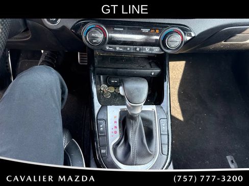Used 2022 Kia Forte GT-Line w/ GT-Line Premium Package FWD image 17