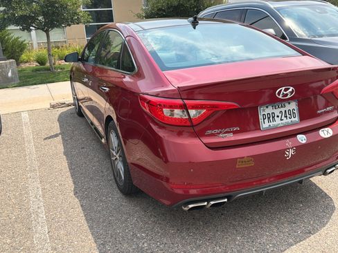 Used 2015 Hyundai Sonata Sport 2.0T w/ Option Group 07 FWD image 2