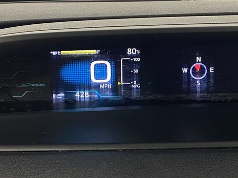 Used 2018 Toyota Prius Prime Plus w/ Carpet Mat Package FWD image 19