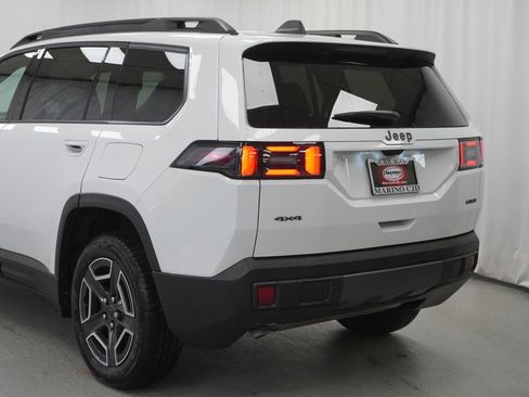 New 2026 Jeep Cherokee Laredo AWD/4WD image 12