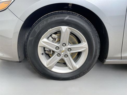 Used 2024 Chevrolet Malibu LT image 28