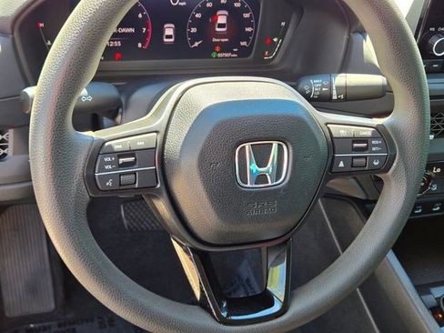 Certified 2025 Honda Accord SE image 25