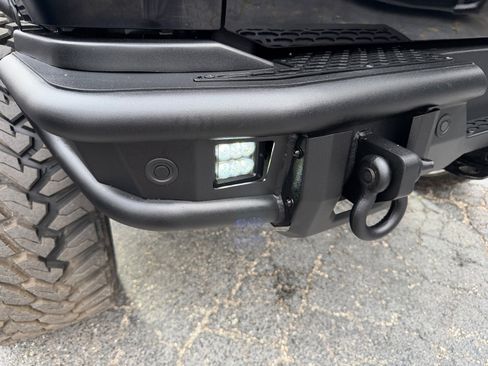 Used 2023 Ford Bronco Wildtrak image 15