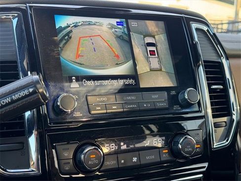 Used 2021 Nissan Titan Platinum Reserve w/ Moonroof Package image 22
