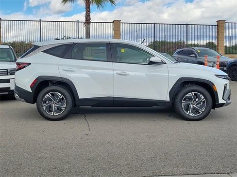 New 2026 Hyundai Tucson Blue SE w/ Tow & Go Package image 26