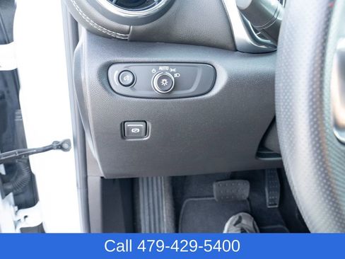 Used 2025 Chevrolet Blazer LT AWD/4WD image 26