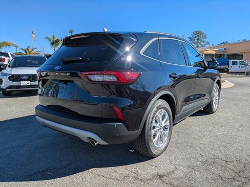 New 2026 Ford Escape Active w/ Active Premium Tech Pack image 5
