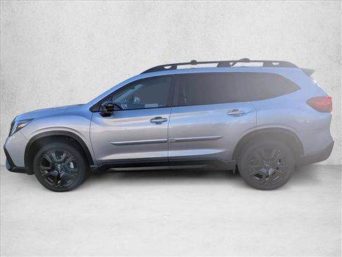 Certified 2025 Subaru Ascent Bronze Edition image 9