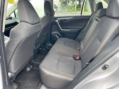 Certified 2025 Toyota RAV4 LE AWD/4WD image 27