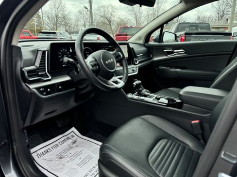 Used 2023 Kia Sportage SX FWD image 11