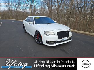 Used 2023 Chrysler 300 C video 1