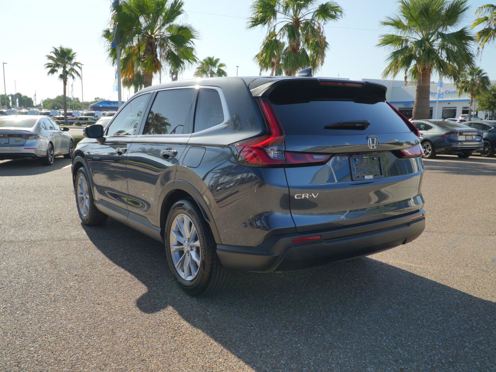Used 2025 Honda CR-V EX image 15