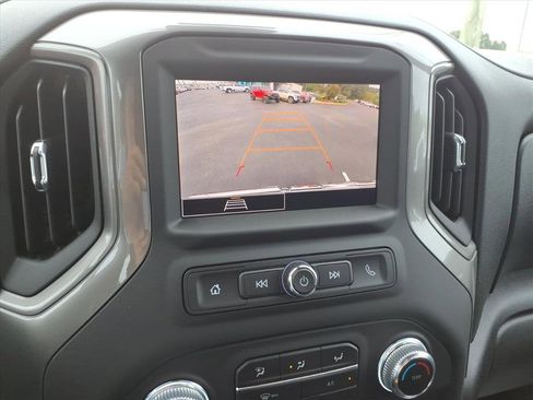 New 2026 GMC Sierra 1500 Pro image 15