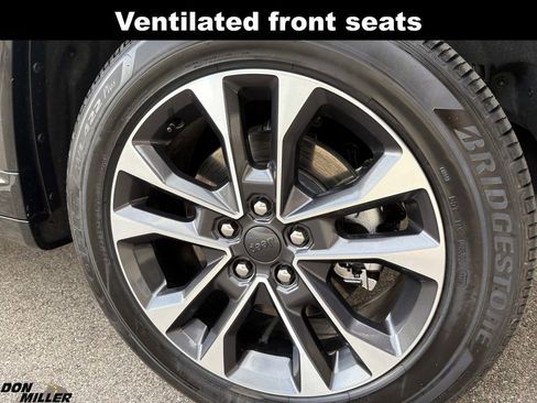 Certified 2025 Jeep Grand Cherokee L Overland w/ Trailer Tow Package image 11