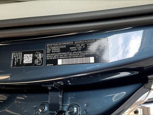 New 2026 Volvo XC90 B6 Ultra w/ Protection Package image 25