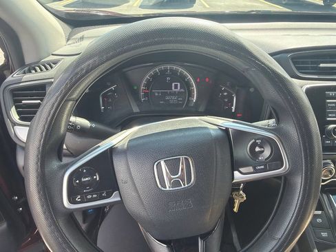 Used 2018 Honda CR-V LX image 4