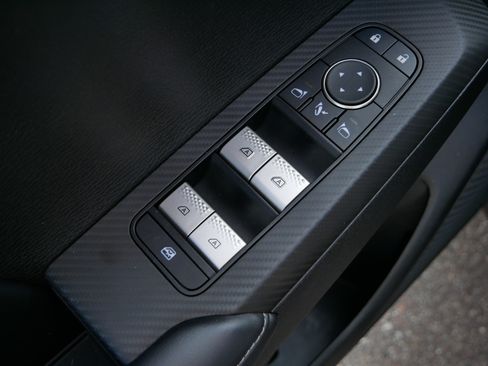 Used 2025 Mitsubishi Outlander SE AWD/4WD image 21