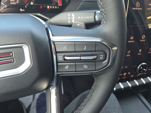 New 2025 GMC Acadia Elevation image 13