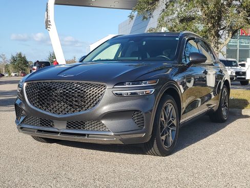 Used 2022 Genesis GV70 2.5T w/ Advanced Package image 3