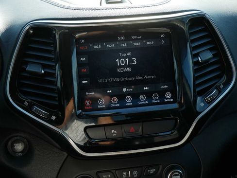 Used 2020 Jeep Cherokee Limited w/ Trailer Tow Group image 22