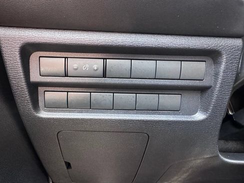 Used 2022 Mitsubishi Outlander ES FWD image 33