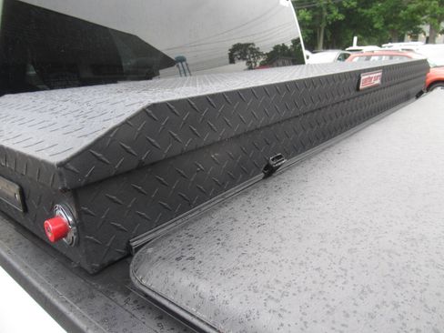 Used 2022 Ford F350 XLT w/ XLT Value Package AWD/4WD image 18