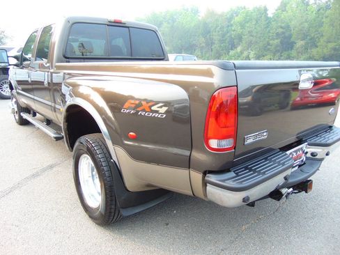 Used 2005 Ford F350 Lariat AWD/4WD image 29