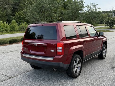 Used 2017 Jeep Patriot High Altitude image 8