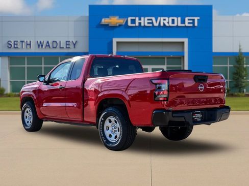Used 2022 Nissan Frontier S RWD image 5