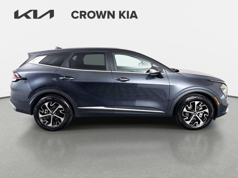 Certified 2024 Kia Sportage EX FWD image 4