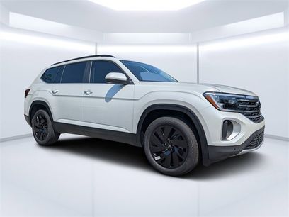 New 2026 Volkswagen Atlas SE