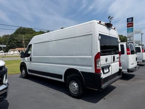 Used 2023 RAM ProMaster 2500 FWD image 6