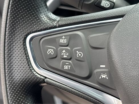 Used 2024 Chevrolet Malibu LT FWD image 8