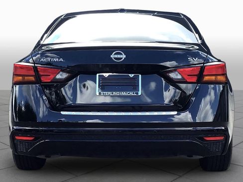 Certified 2023 Nissan Altima 2.5 SV FWD image 5