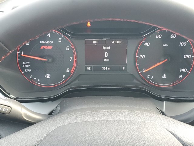 Certified 2026 Chevrolet Trax RS FWD image 18