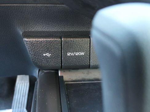 Used 2023 Toyota Camry LE image 21