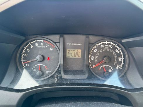 Used 2017 Toyota Tacoma SR w/ Tow Package AWD/4WD image 41