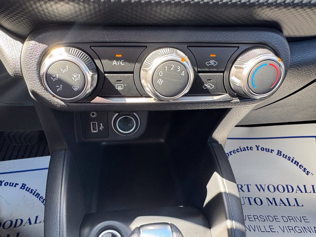 Certified 2025 Nissan Kicks Play S FWD image 20