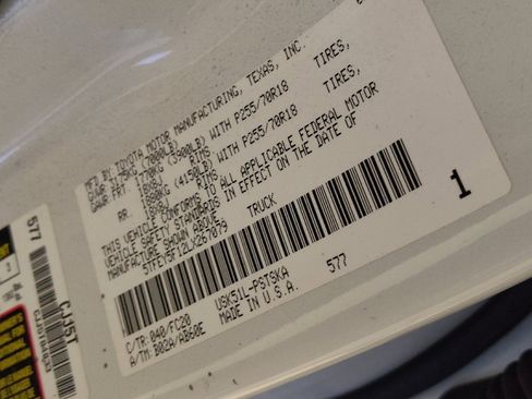 Used 2020 Toyota Tundra SR5 w/ SR5 Upgrade Package image 33