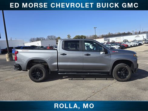 Used 2021 Chevrolet Silverado 1500 LT Trail Boss image 2