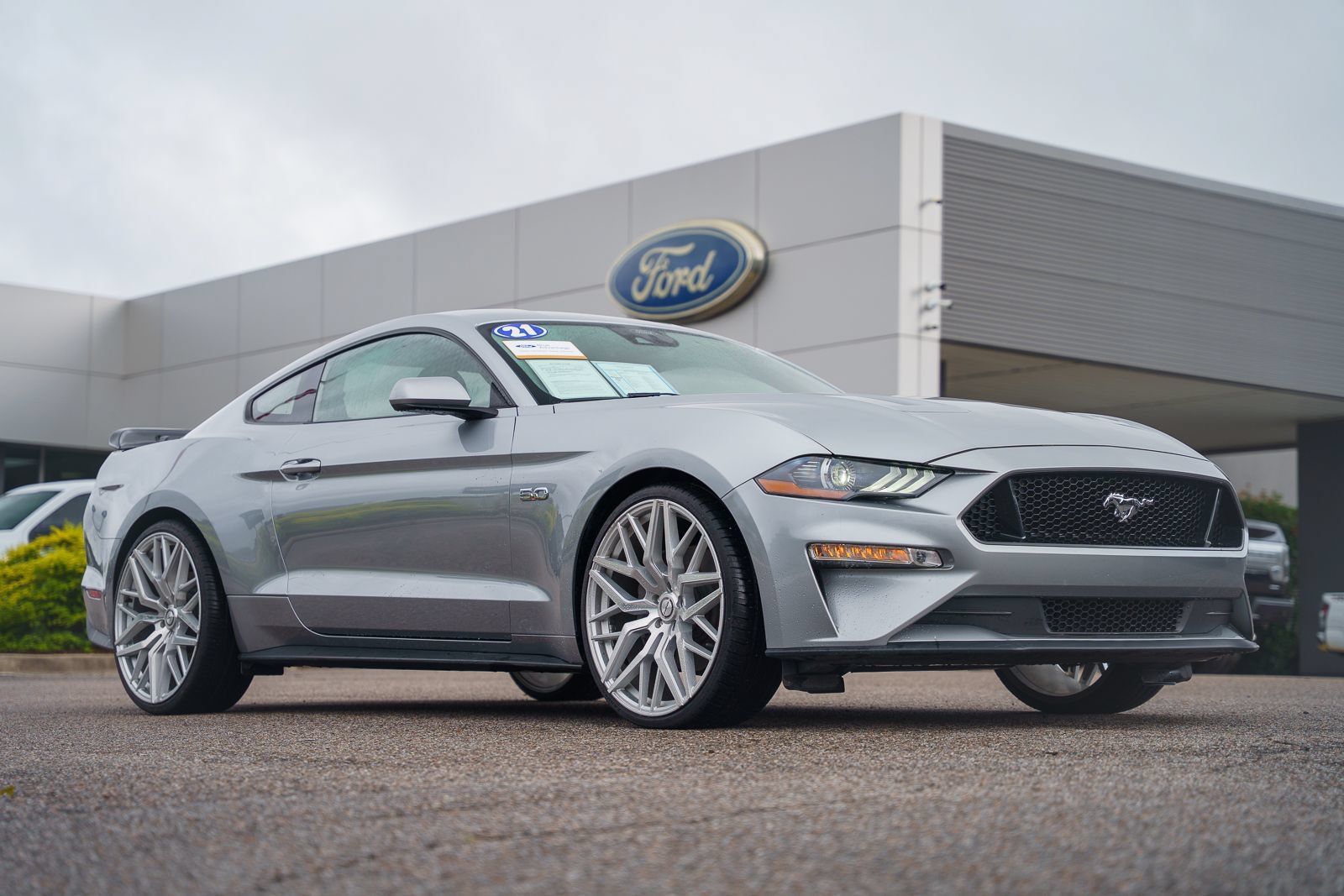 Certified 2021 Ford Mustang GT RWD image 2