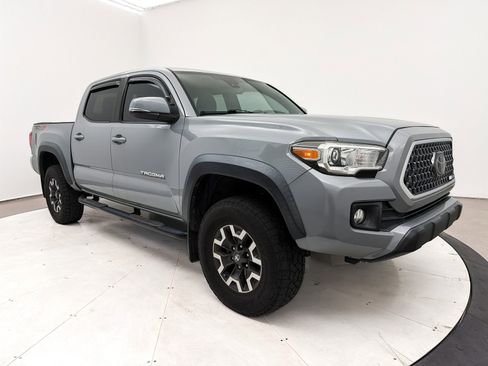 Used 2019 Toyota Tacoma TRD Off-Road image 27