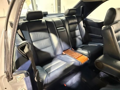 Used 1990 Mercedes-Benz 300 CE Coupe image 38