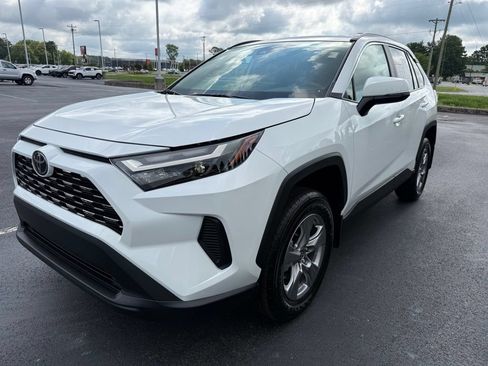 Certified 2025 Toyota RAV4 XLE AWD/4WD image 6