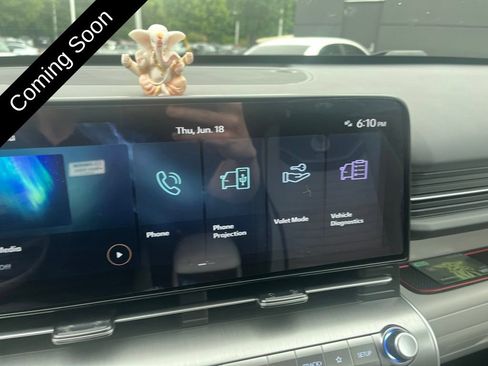 Used 2025 Hyundai Kona SEL AWD/4WD image 17